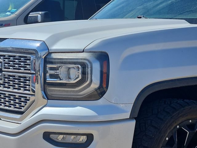Used 2017 GMC Sierra 1500 Denali w/ Denali Ultimate Package AWD/4WD image 3