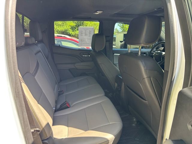 Used 2023 Chevrolet Colorado ZR2 w/ ZR2 Convenience Package III AWD/4WD image 10