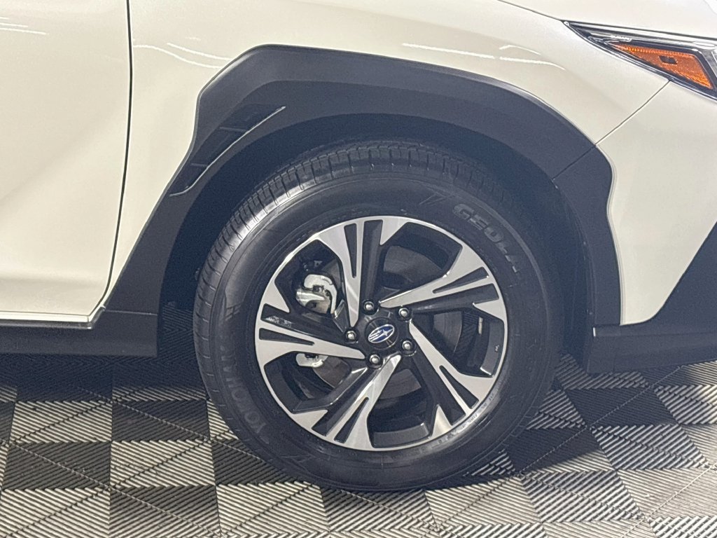 Used 2025 Subaru Crosstrek 2.5i Premium AWD/4WD image 23