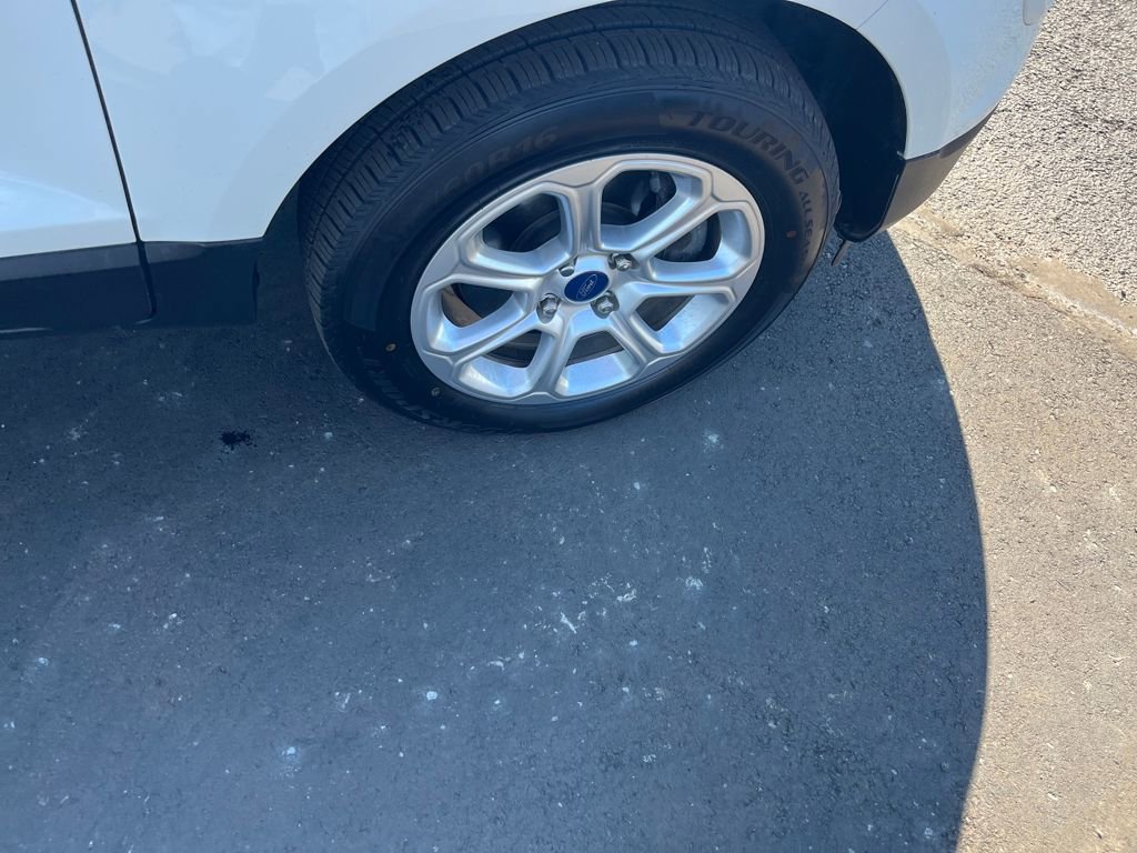 Used 2021 Ford EcoSport SE w/ SE Convenience Package image 30