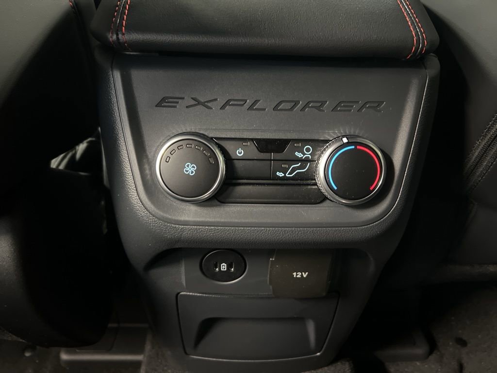 New 2026 Ford Explorer ST-Line image 33