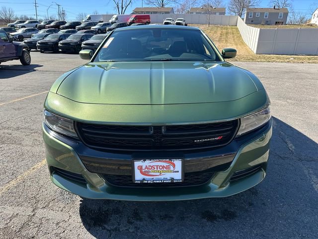 Used 2022 Dodge Charger SXT w/ Navigation & Travel Group image 3