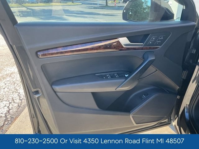 Used 2018 Audi Q5 2.0T Premium Plus AWD/4WD image 17