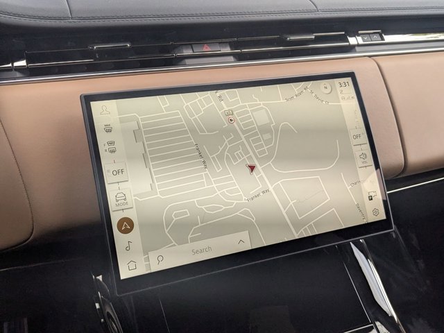 Used 2025 Land Rover Range Rover Sport Dynamic SE image 14