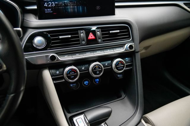 Used 2023 Genesis G70 2.0T AWD/4WD image 29