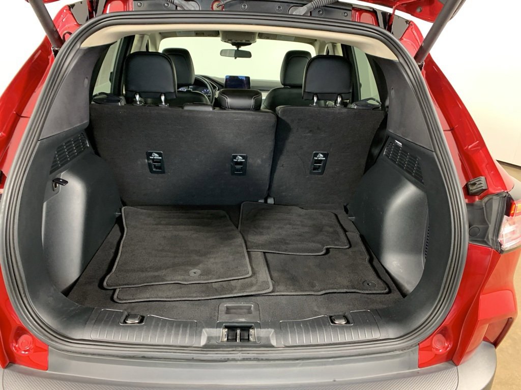 Used 2020 Ford Escape SEL image 13