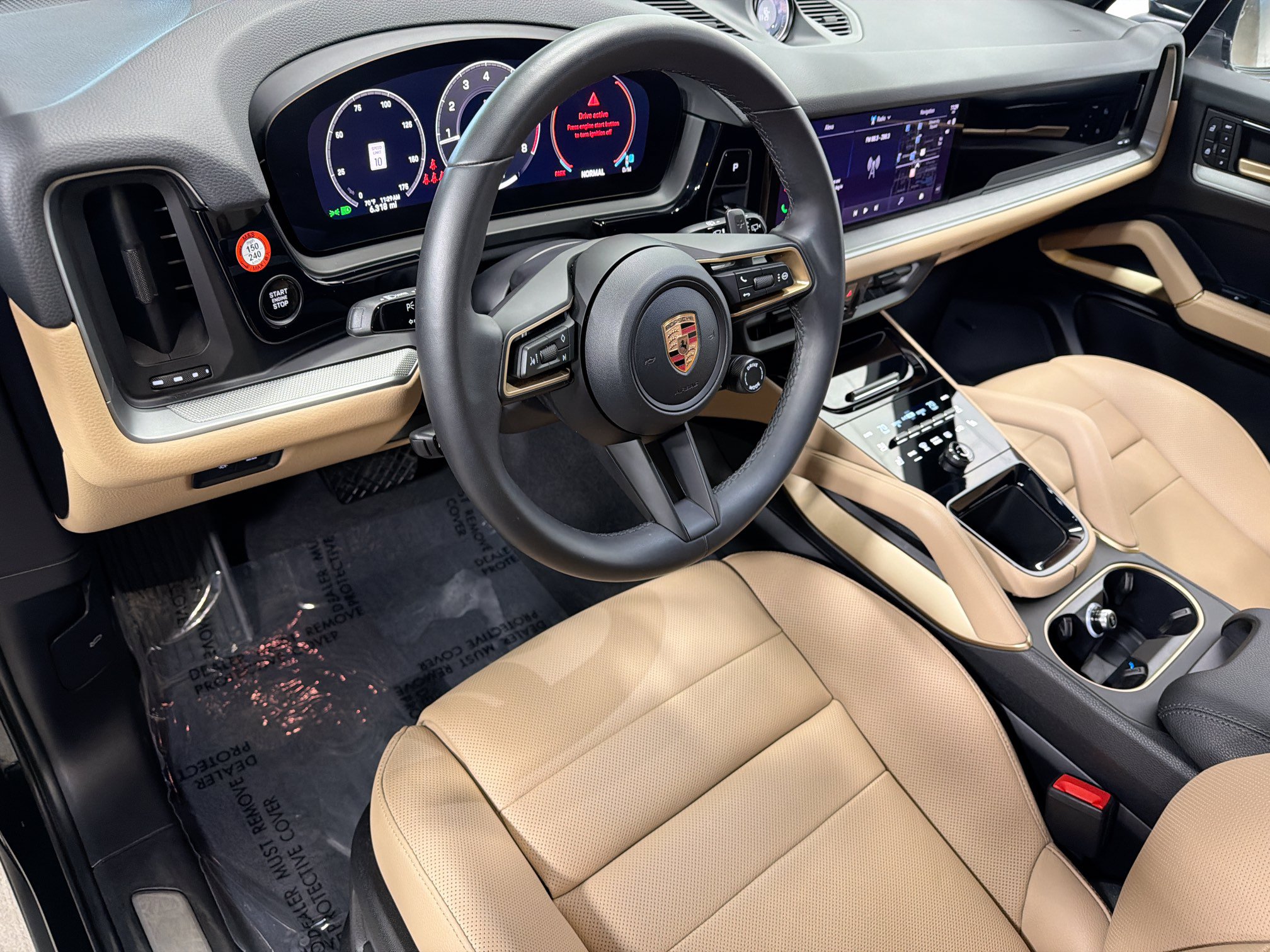 Certified 2026 Porsche Cayenne AWD/4WD image 4