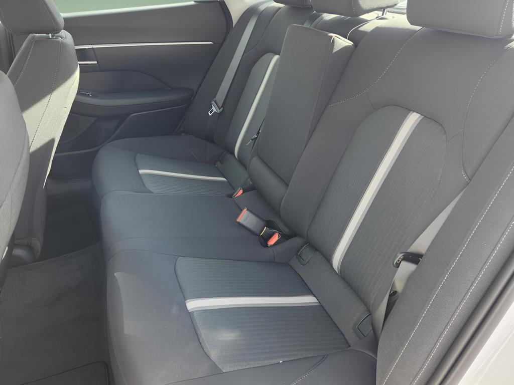New 2026 Hyundai Sonata SEL AWD/4WD image 11