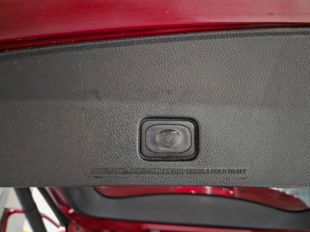 Used 2018 Ford Explorer XLT w/ Equipment Group 202A image 14