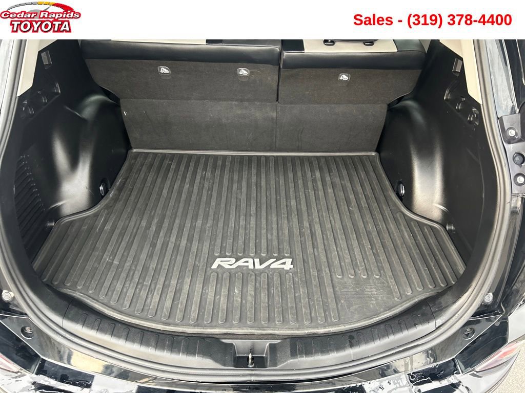 Used 2016 Toyota RAV4 Limited image 20