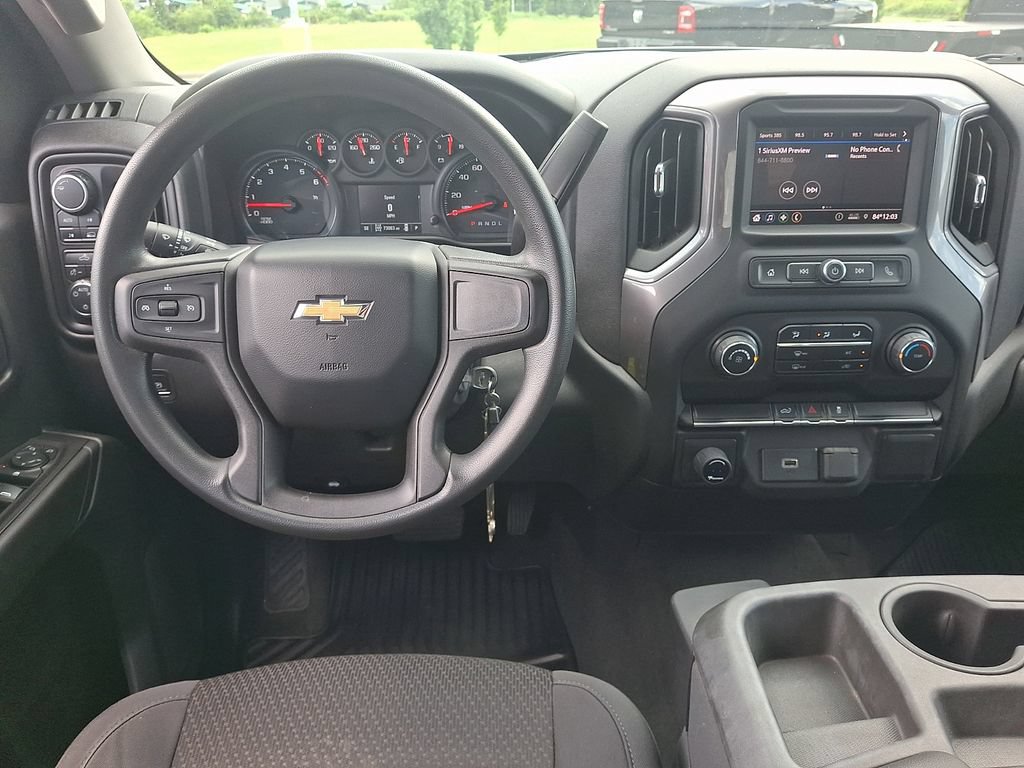 Used 2020 Chevrolet Silverado 1500 Custom w/ Custom Value Package AWD/4WD image 11