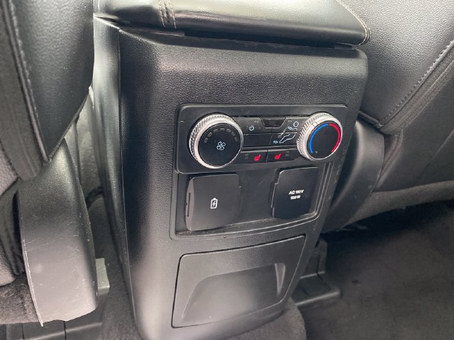 Used 2023 Ford Explorer Limited AWD/4WD image 22