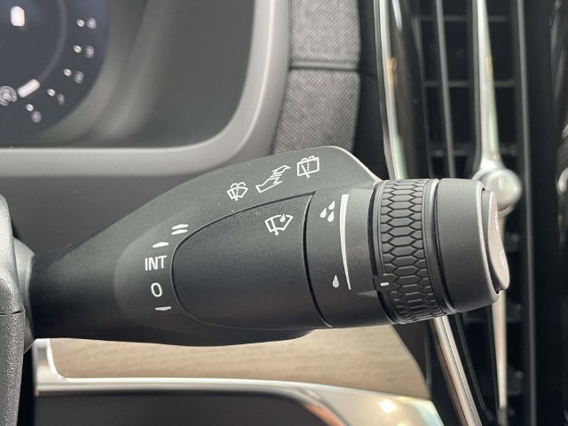 New 2027 Volvo XC90 B6 Plus AWD/4WD image 36