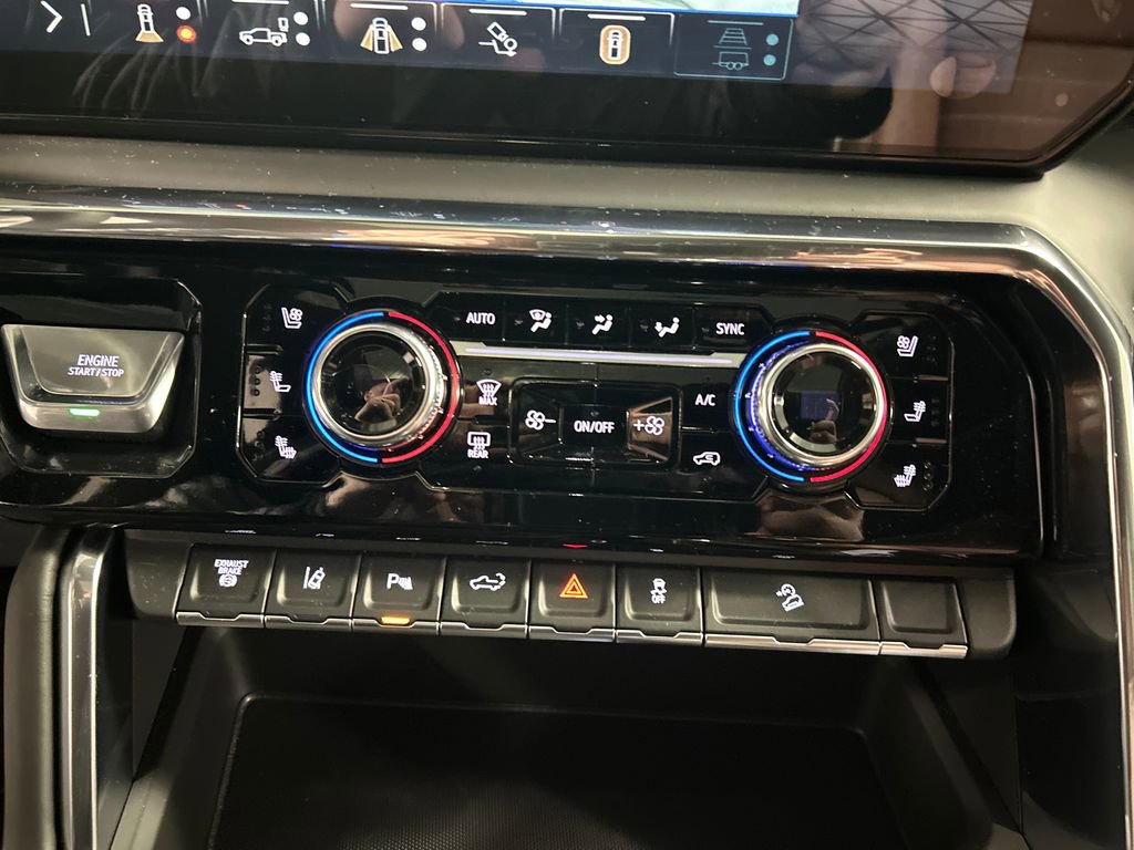 Used 2025 GMC Sierra 2500 Denali Ultimate AWD/4WD image 19