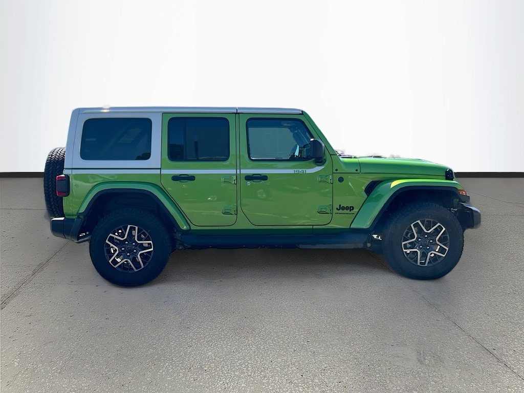 New 2026 Jeep Wrangler Unlimited Sahara w/ Whitecap Package AWD/4WD image 8