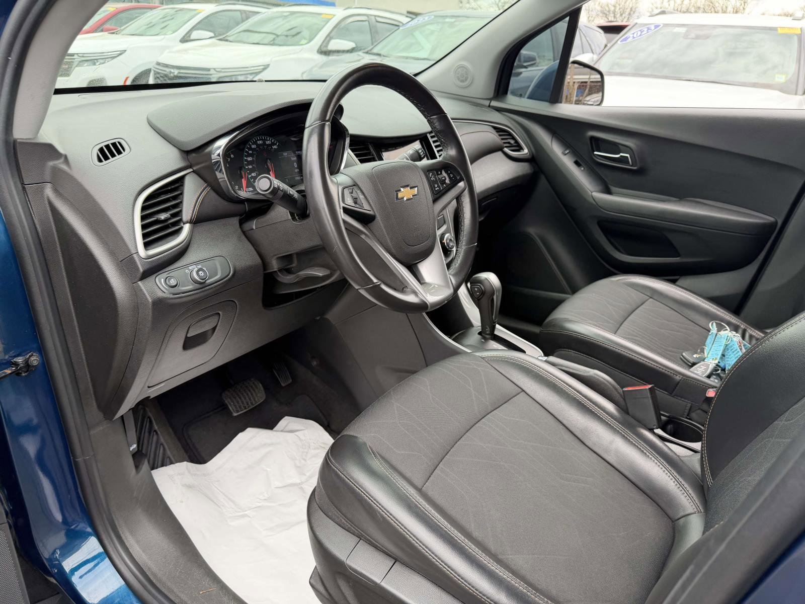 Used 2019 Chevrolet Trax LT w/ Driver Confidence Package image 7