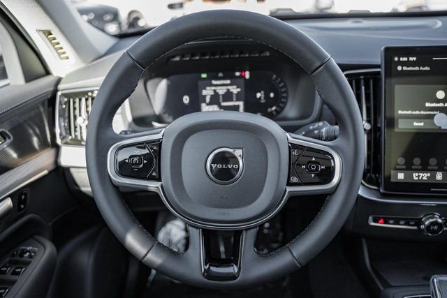 New 2026 Volvo XC90 B6 Plus w/ Protection Package Premier image 27