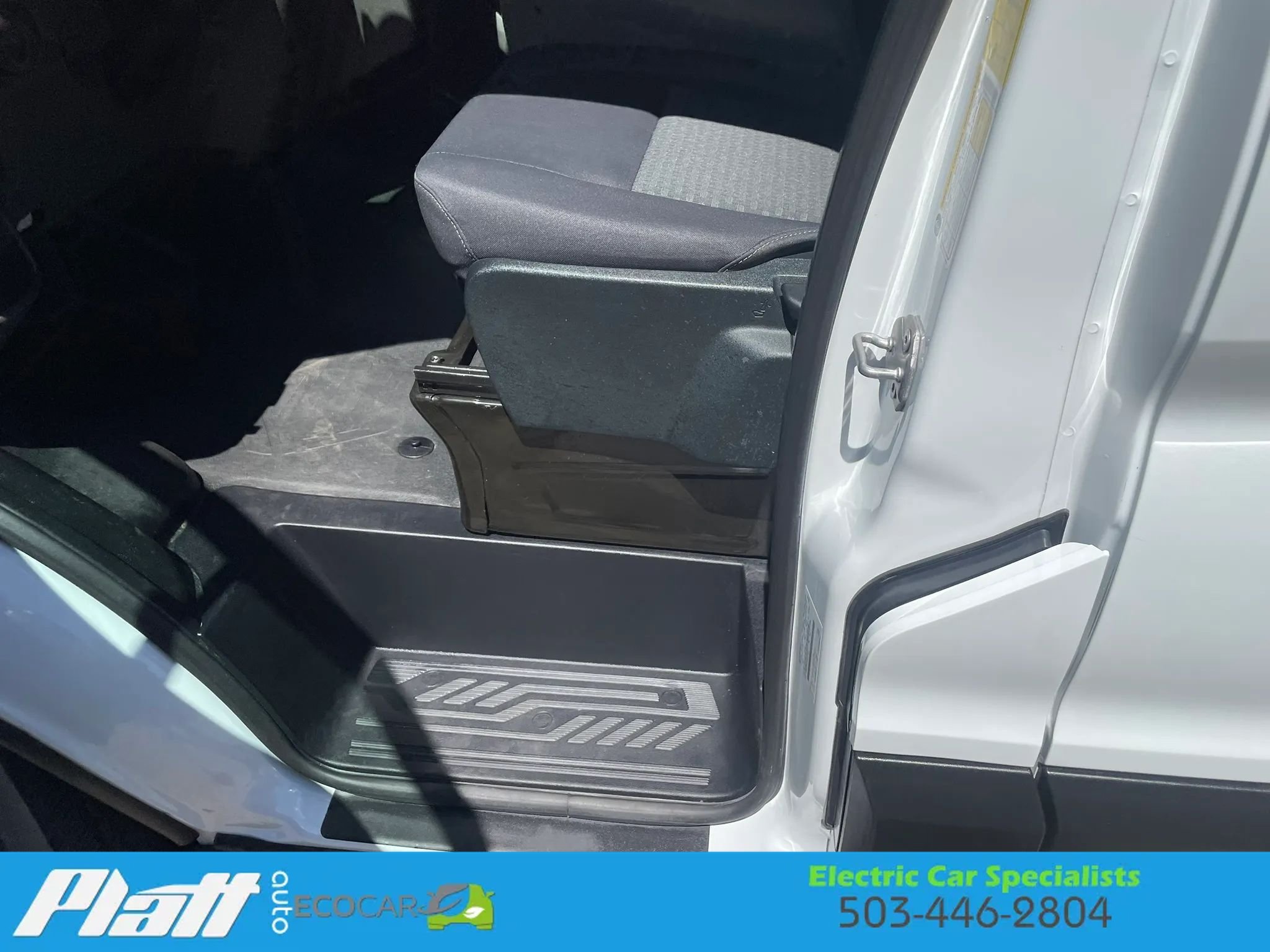 Used 2023 Ford E-Transit Low Roof RWD image 23