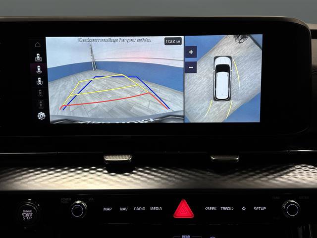 Used 2024 Kia Carnival SX Prestige image 11