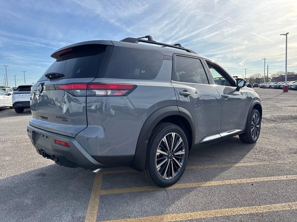 New 2026 Nissan Pathfinder Platinum w/ Cargo Package AWD/4WD image 7