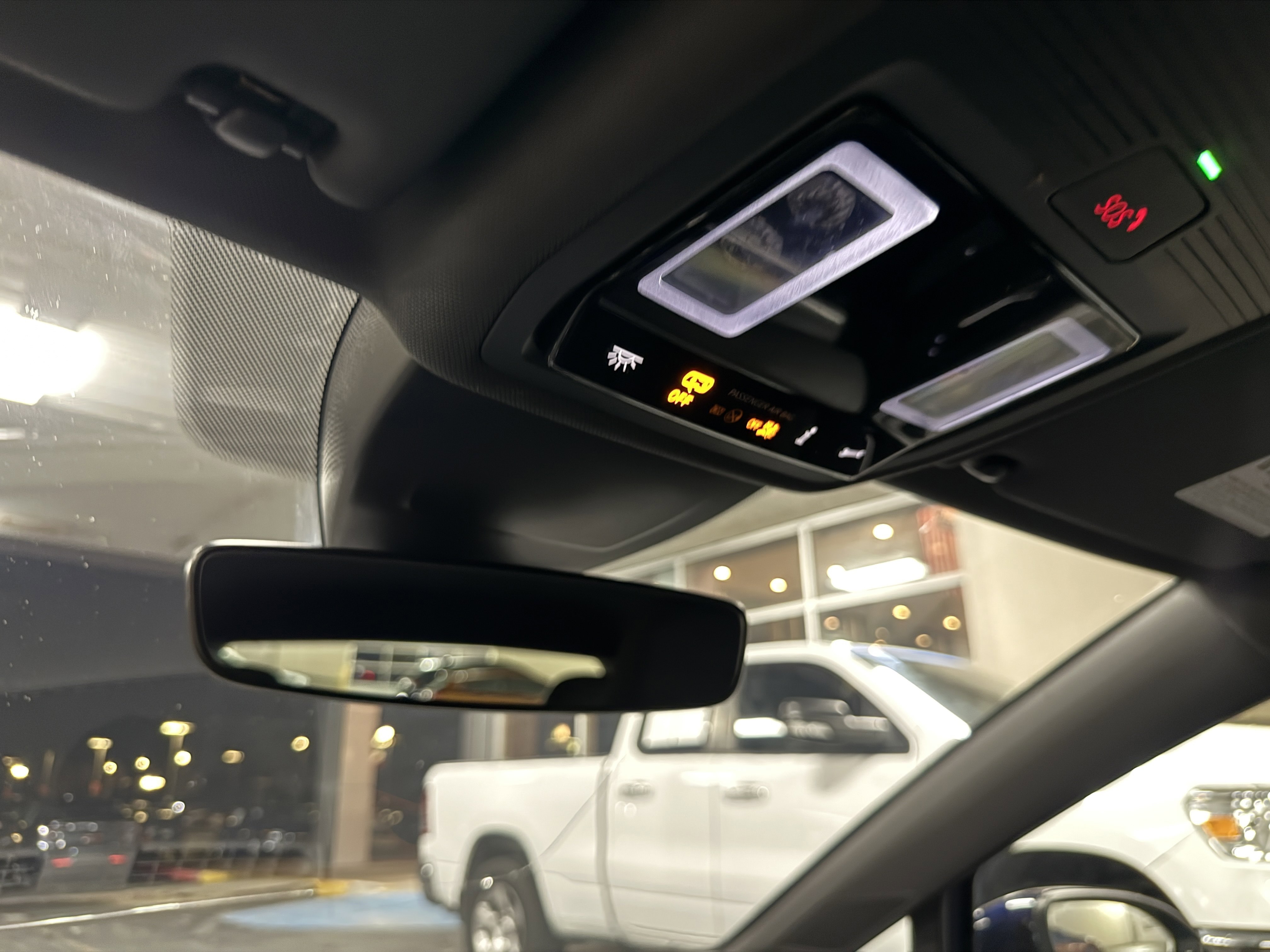 Used 2022 Volkswagen GTI S image 31