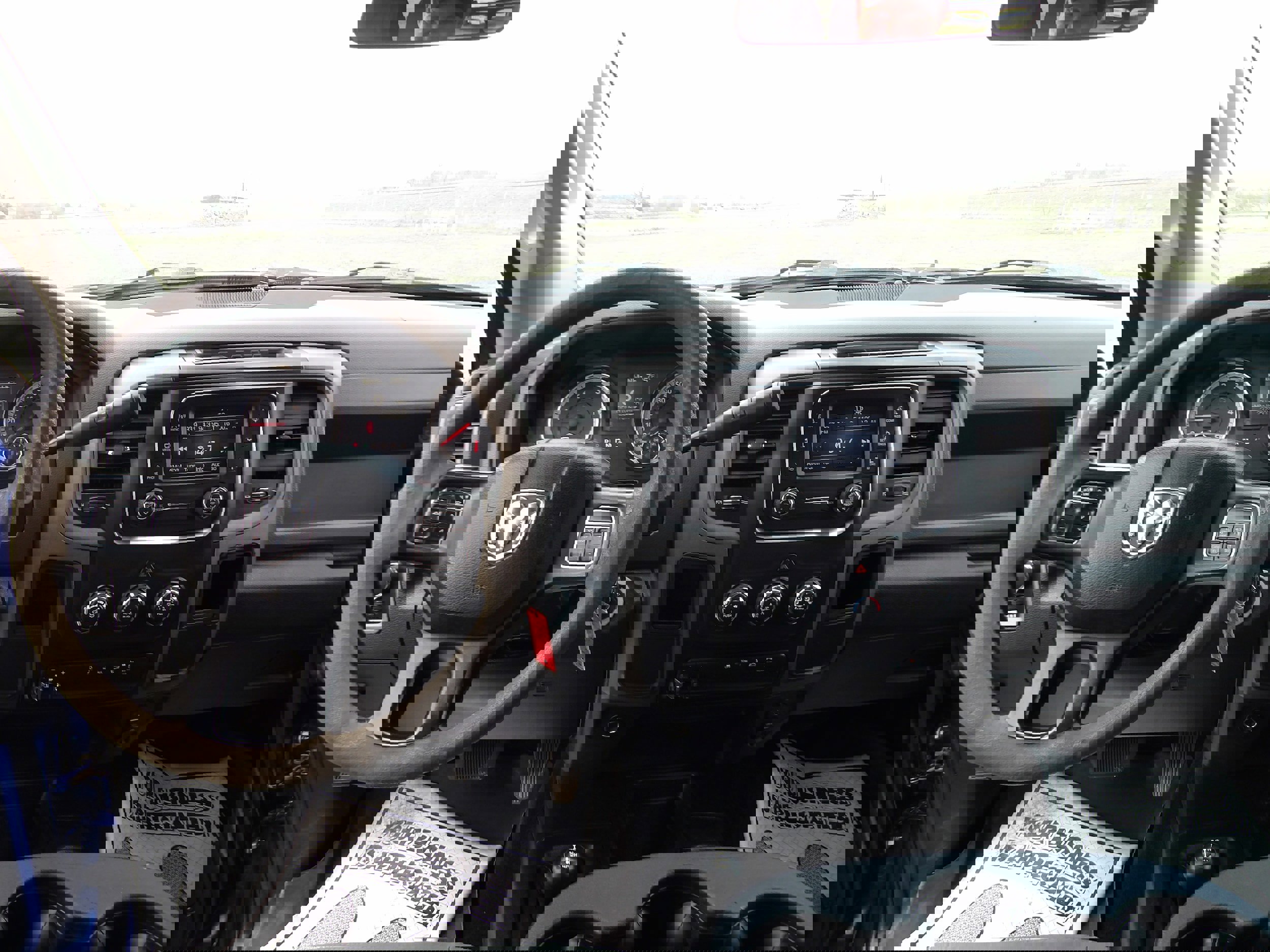 Used 2017 RAM 3500 Tradesman w/ Chrome Appearance Group image 13