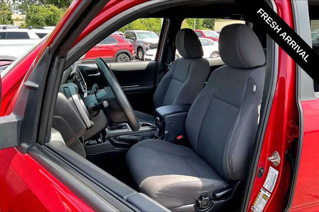 Used 2019 Toyota Tacoma TRD Off-Road AWD/4WD image 21