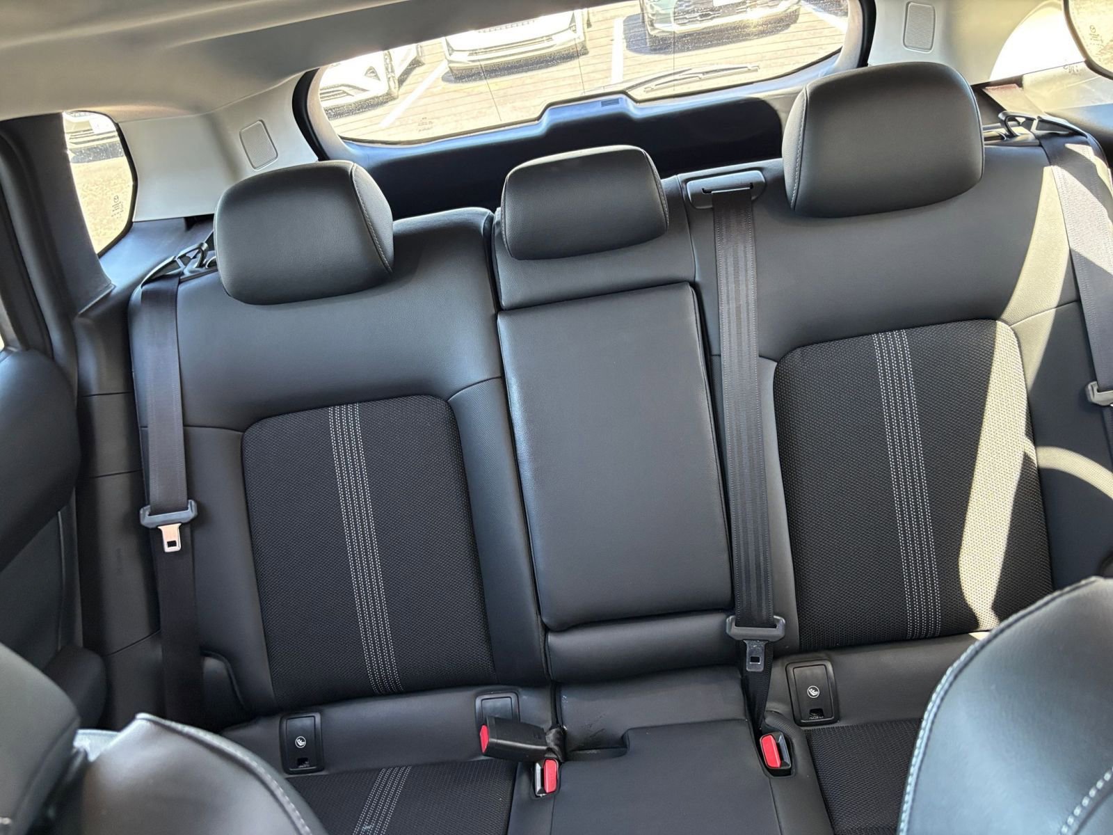 Used 2025 MAZDA CX-50 AWD 2.5 S w/ Premium Package image 40