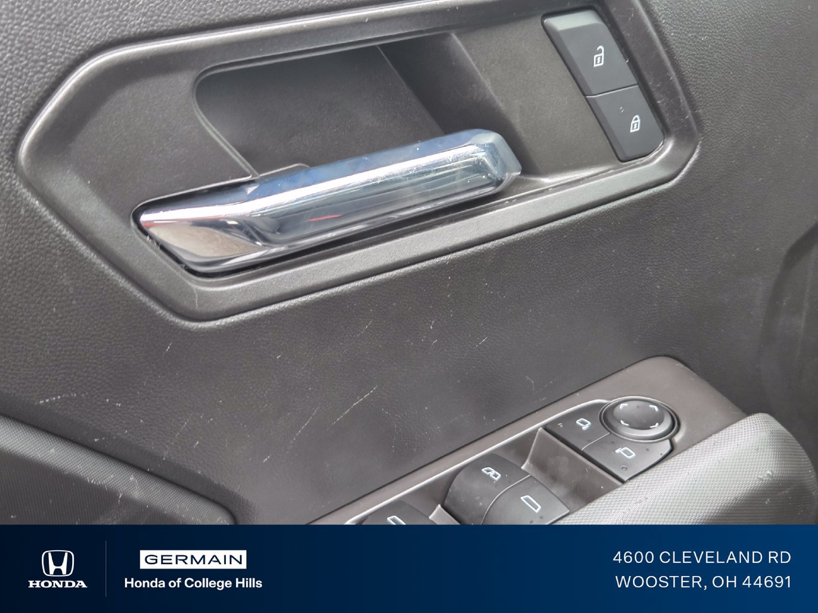 Used 2023 Chevrolet Colorado LT w/ LT Convenience Package II AWD/4WD image 30