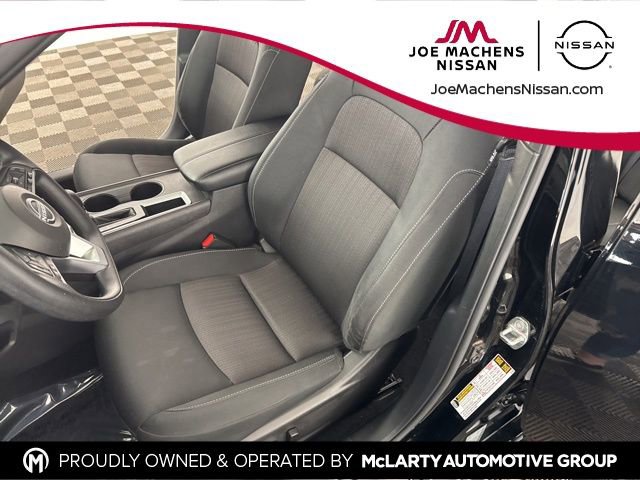 Used 2025 Nissan Altima 2.5 SV image 18