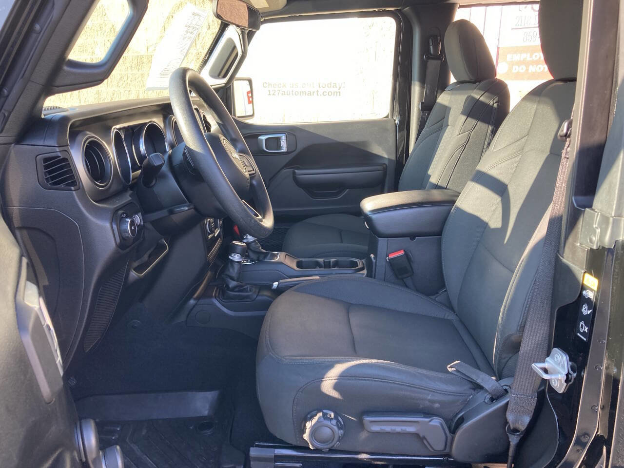 Used 2021 Jeep Wrangler Sport image 15