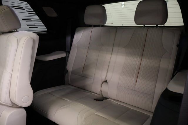 New 2026 Cadillac Vistiq Sport image 27