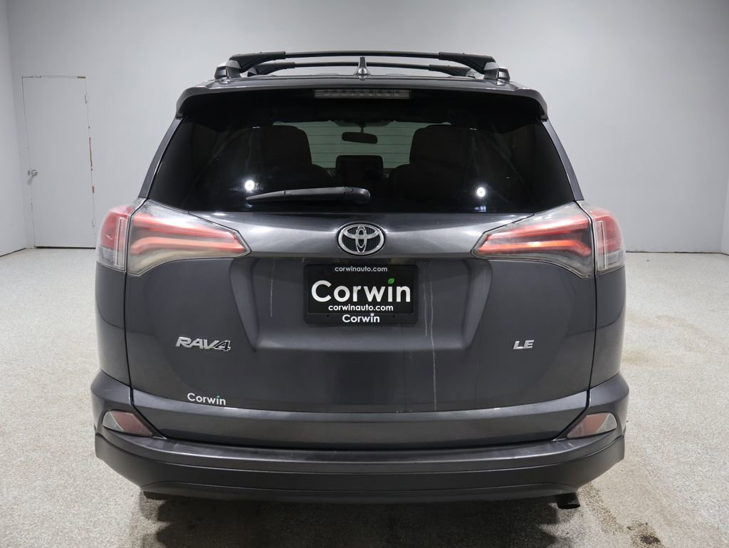 Used 2016 Toyota RAV4 LE image 3