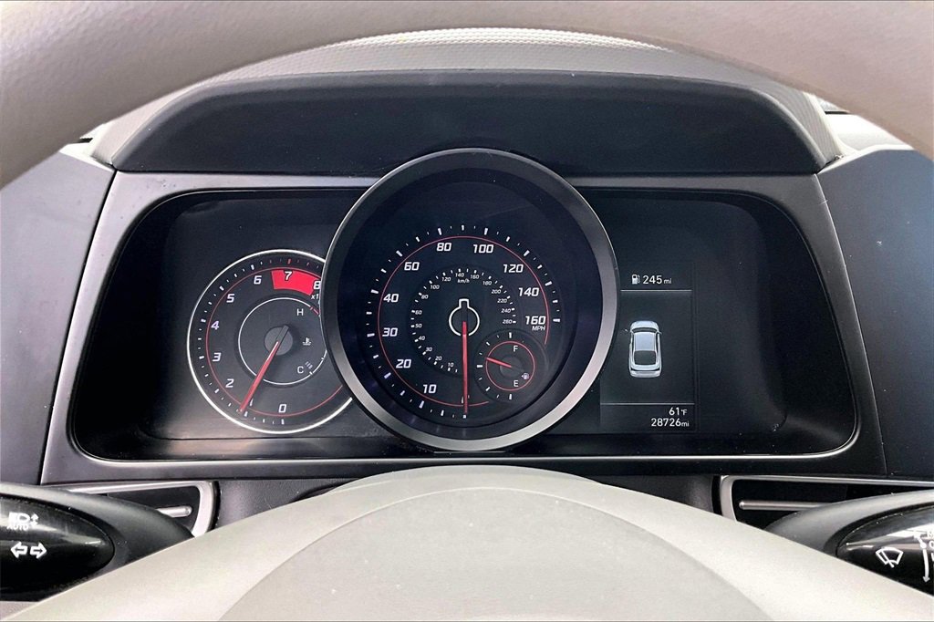 Used 2023 Hyundai Elantra SEL image 20