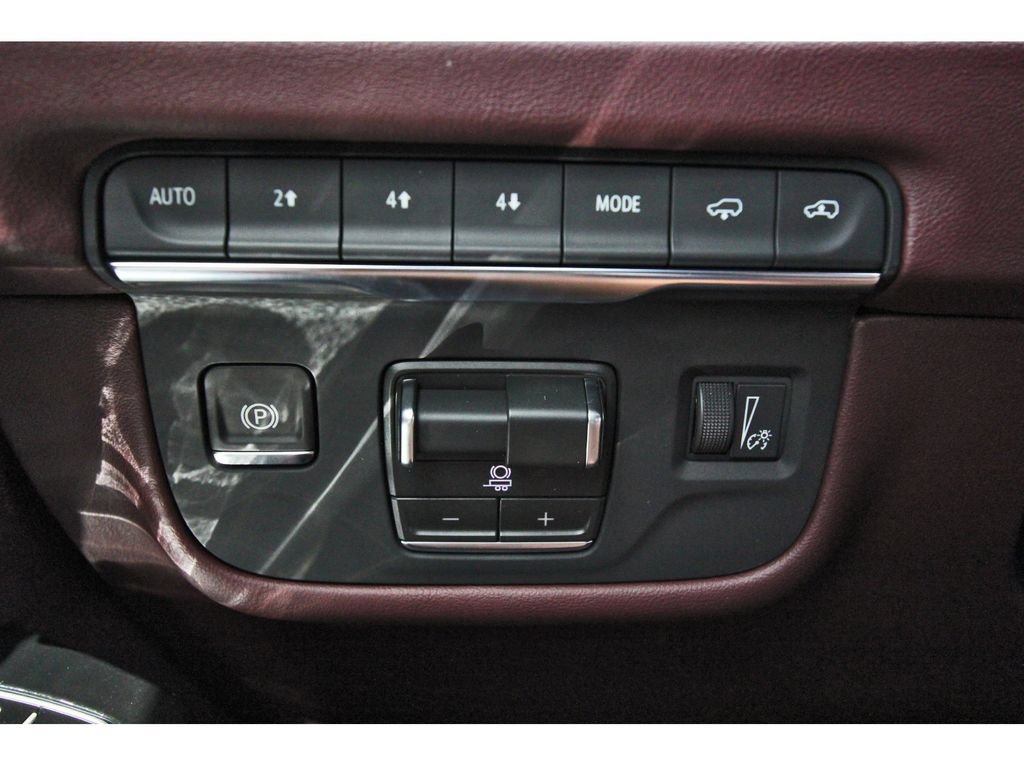 New 2026 Cadillac Escalade ESV Sport w/ Touring Package AWD/4WD image 15