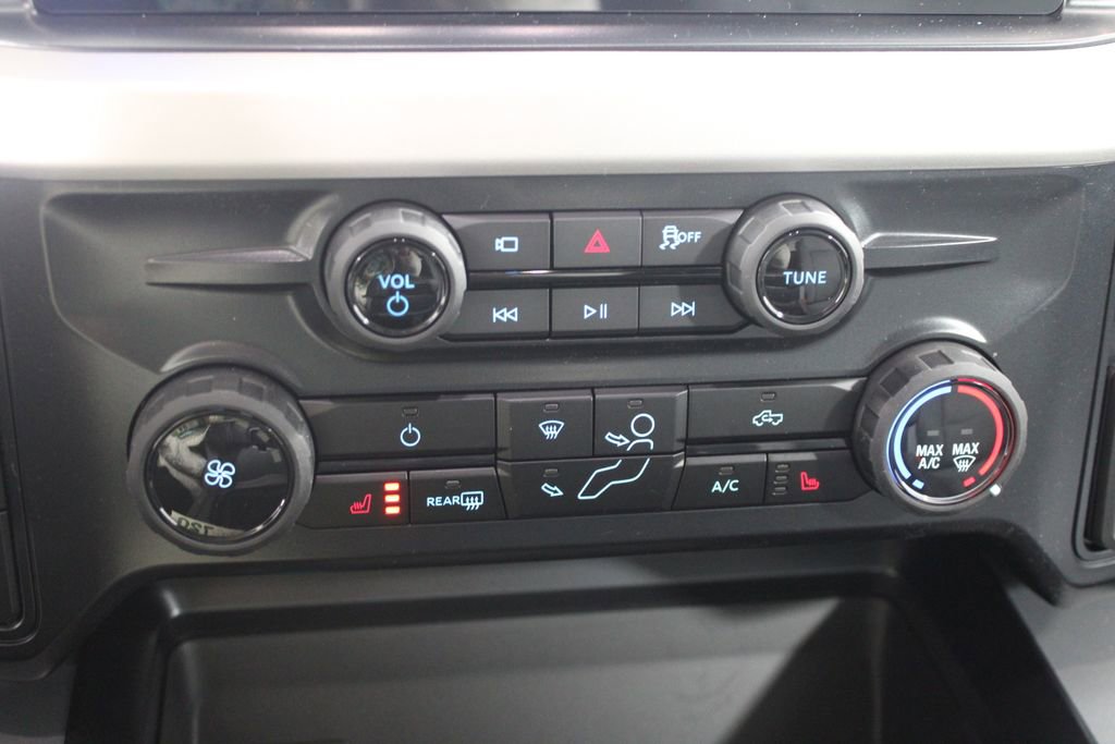 New 2026 Ford F250 XLT w/ XLT Premium Package image 48