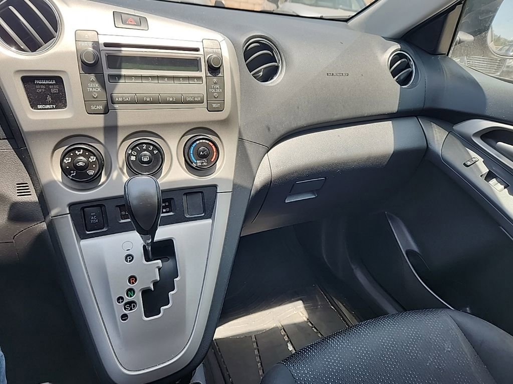 Used 2009 Toyota Matrix S FWD image 14