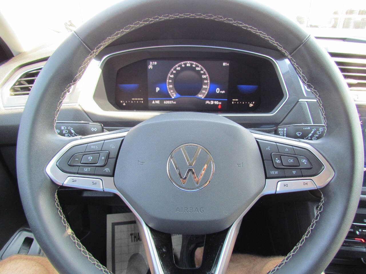 Used 2022 Volkswagen Tiguan SE image 23