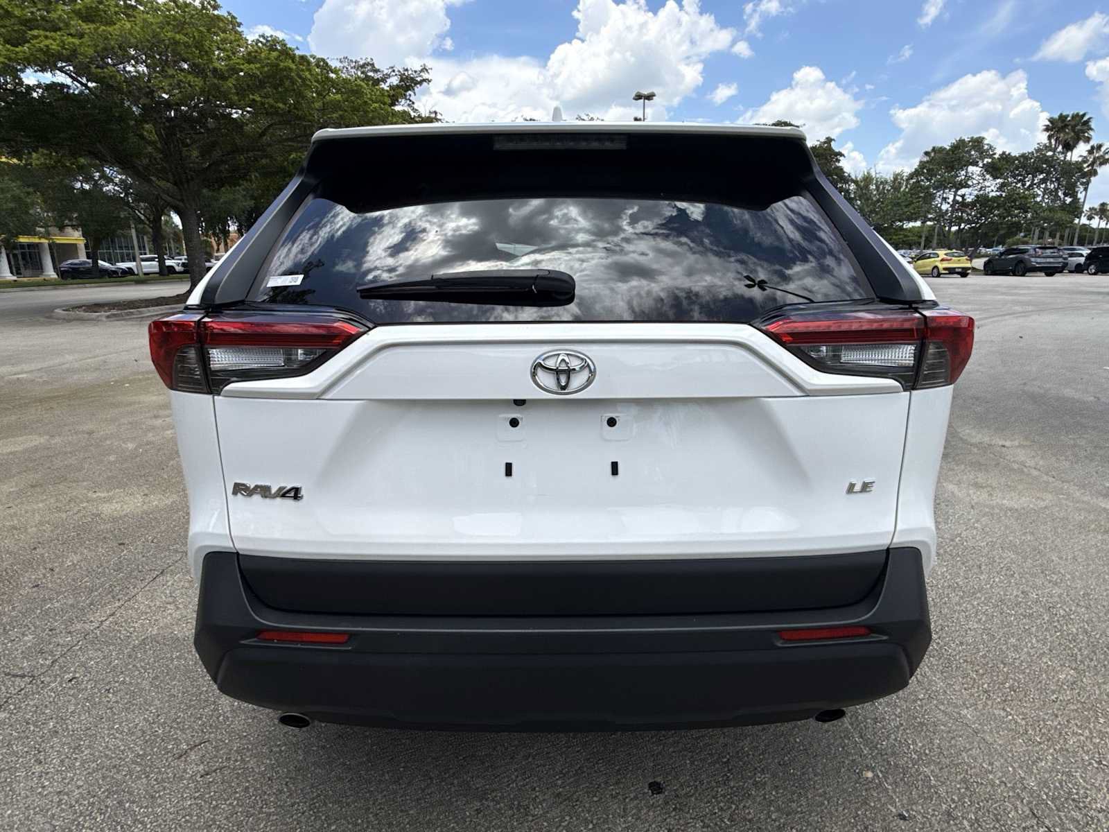 Used 2025 Toyota RAV4 LE FWD image 7