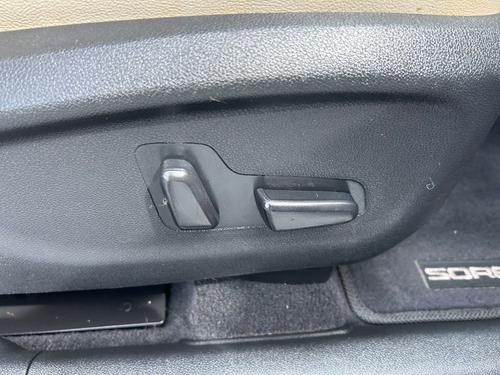 Used 2016 Kia Sorento EX w/ EX Touring Package image 55