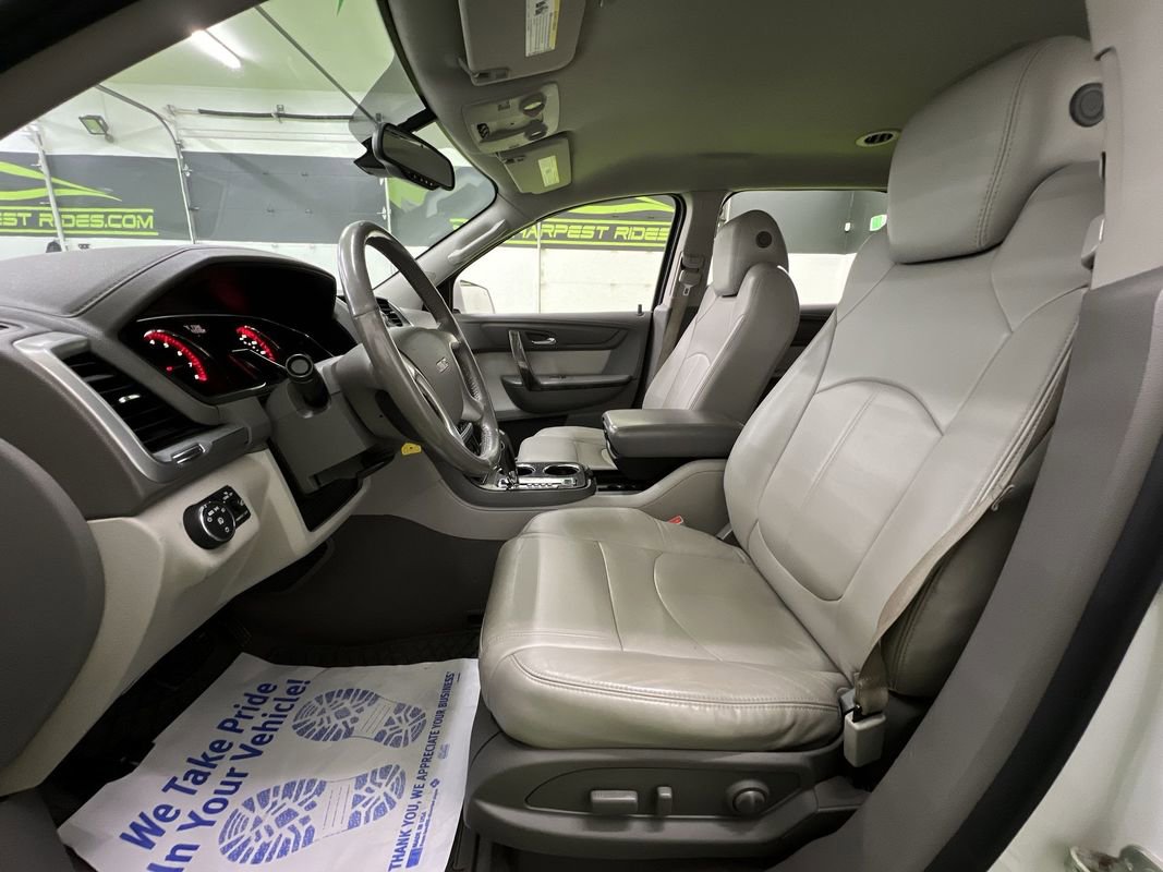 Used 2017 GMC Acadia Limited SLT AWD/4WD image 18