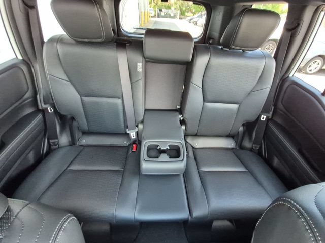 New 2027 Toyota Land Cruiser w/ Premium Package AWD/4WD image 27