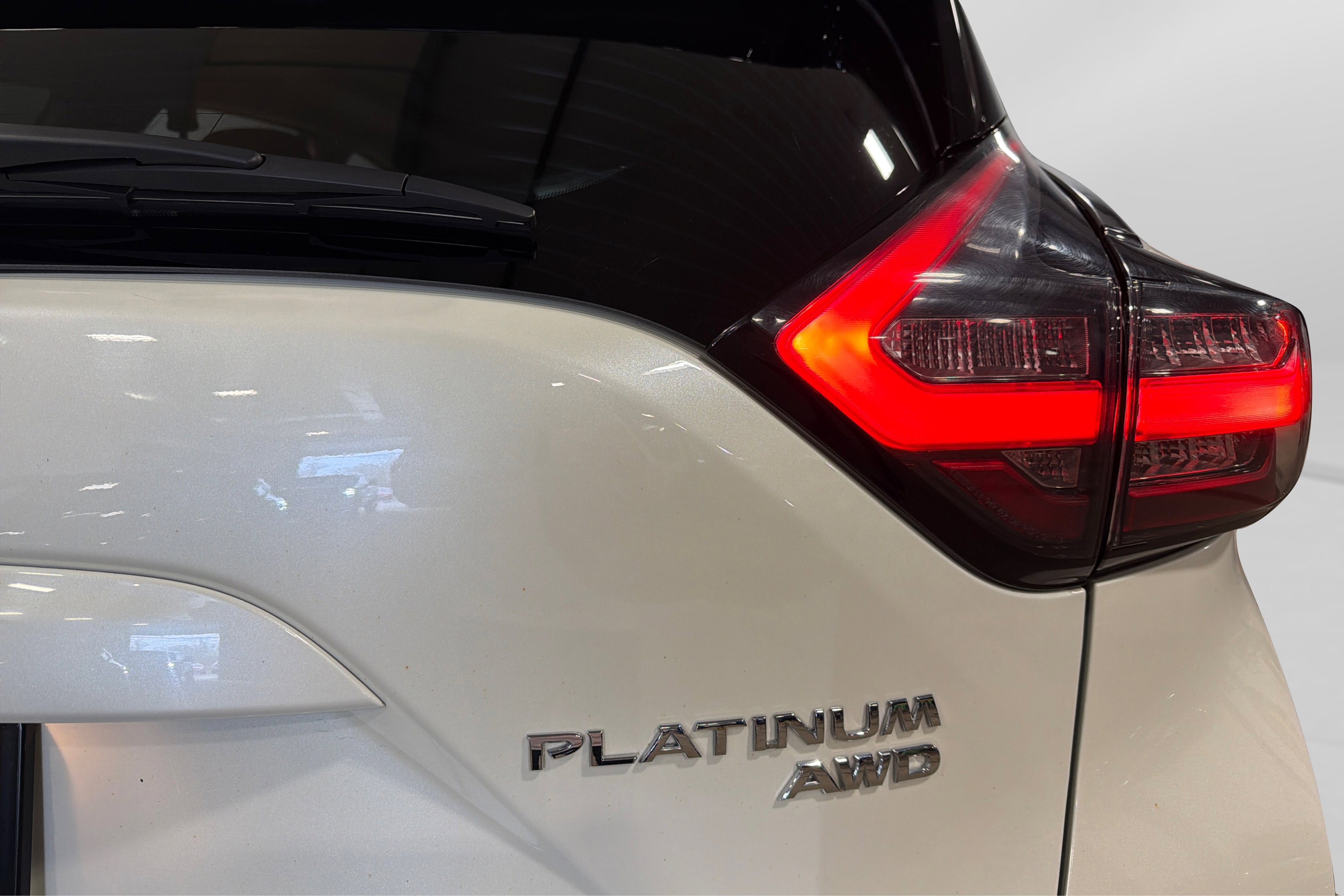 Used 2024 Nissan Murano Platinum AWD/4WD image 48