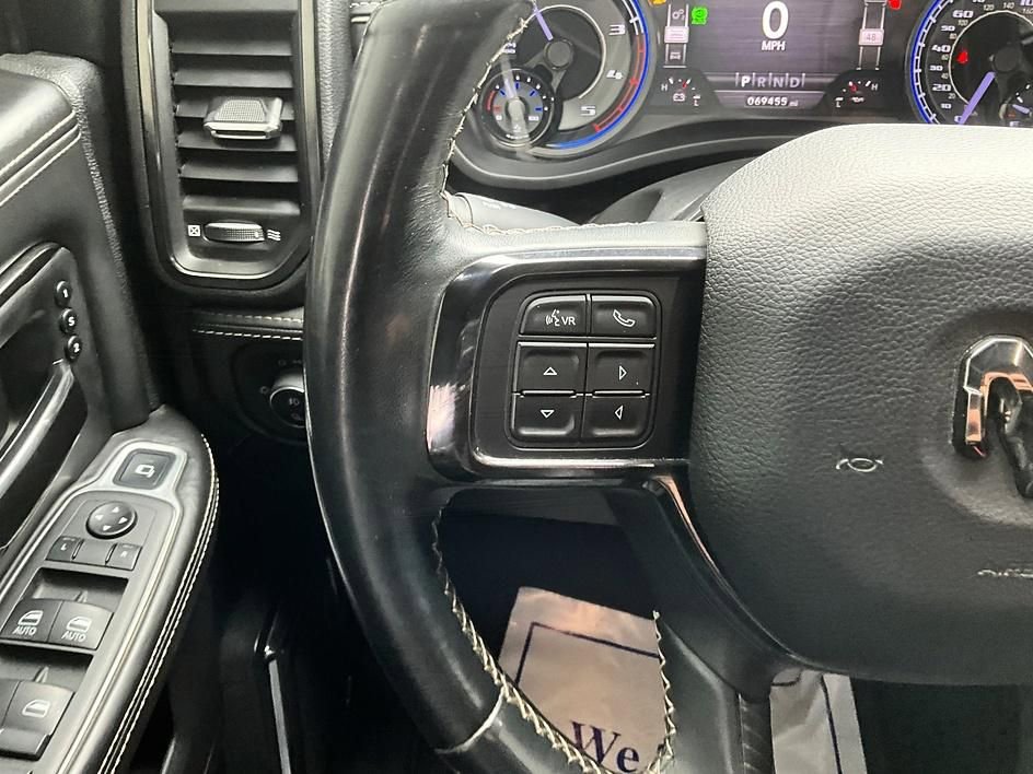 Used 2022 RAM 4500 4x4 Crew Cab DRW image 32