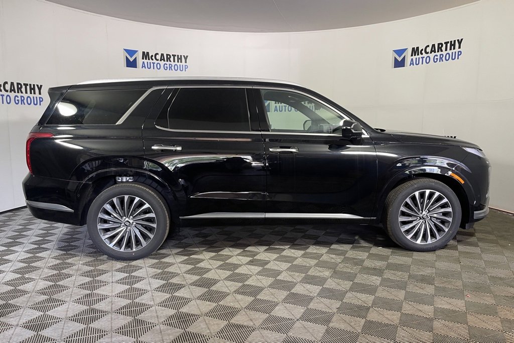 Used 2024 Hyundai Palisade Calligraphy image 18