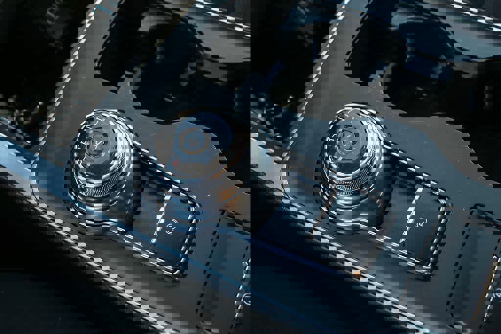 Used 2023 Ford Edge SE w/ Black Appearance Package image 19