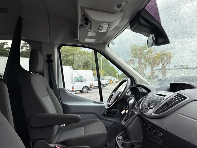 Used 2019 Ford Transit 150 XLT RWD image 24