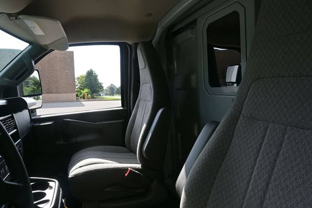 New 2026 Chevrolet Express 3500 w/ Power Convenience Package RWD image 4