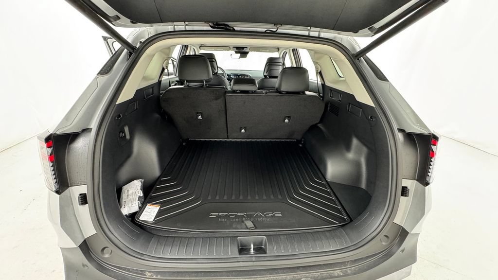 New 2026 Kia Sportage EX FWD image 15