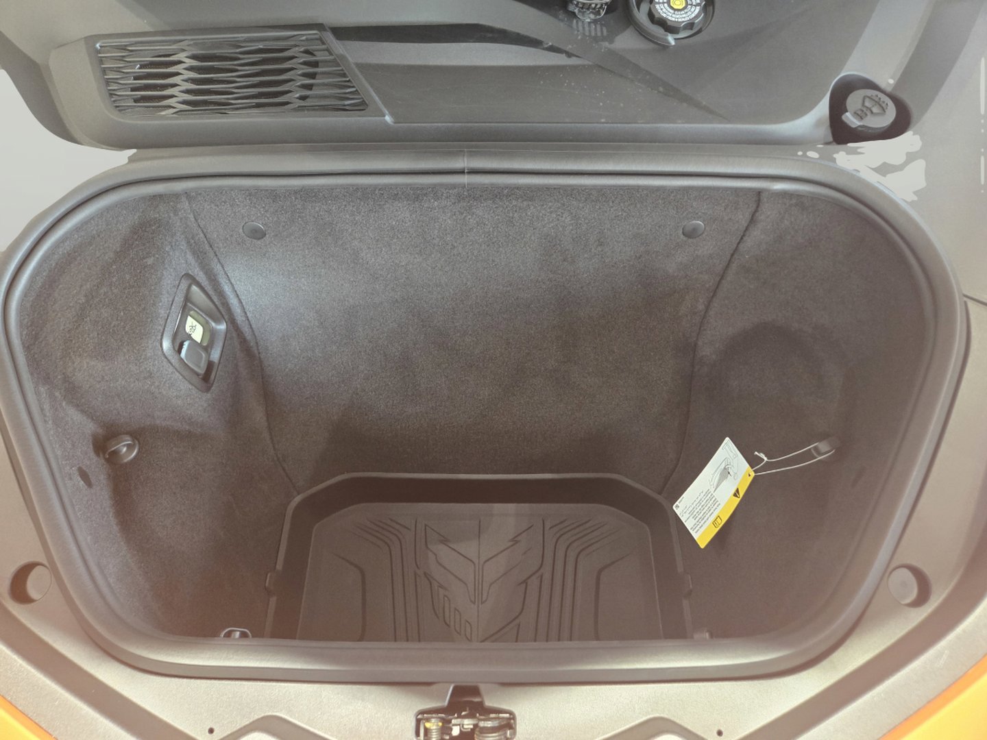 Used 2023 Chevrolet Corvette Stingray Premium Conv w/ Z51 Performance Package image 23